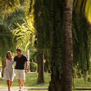 Puri Santrian - Bali Honeymoon Packages - garden stroll