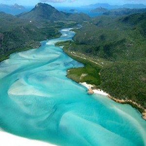 reef-view-hotel-australia-honeymoon-packages-whitehaven-beach