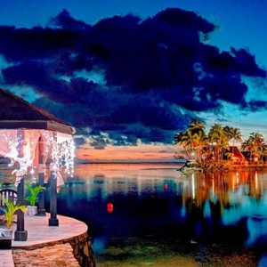 the-warwick-fiji-fiji-honeymoon-packages-lagoon-romantic-bure