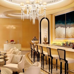 champagne lounge - St Regis Dubai - luxury dubai honeymoon packages