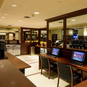 club lounge 3 - Sheraton New York Times Square - Luxury New York Honeymoon Packages