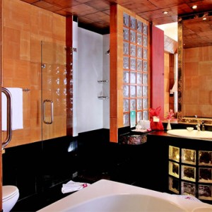 Beach wing Suite 4 - mom tris villa roayle phuket - luxury phuket honeymoons
