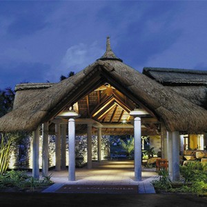 Canonnier Beachcomber Golf Resort and Spa - Mauritius Luxury Honeymoon Packages - exterior1