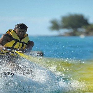 Canonnier Beachcomber Golf Resort and Spa - Mauritius Luxury Honeymoon Packages - water skiing