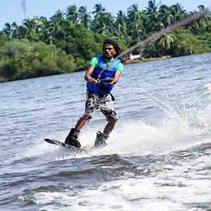 Centara Ceysands Resorts & Spa - Sri Lanka Honeymoon packages - Watersports