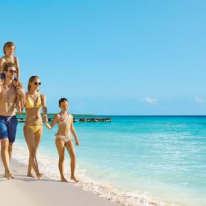 Dominican Republic Honeymoon Packages Dreams Dominicus La Romana Family On Beach