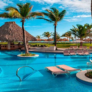 Hard Rock Hotel & Casino Punta Cana - Dominican republic luxury honeymoon packages - pool