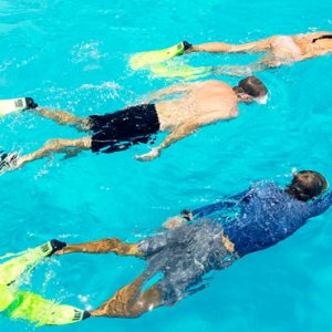 Maldives Honeymoon Packages Gili Lankanfushi Snorkelling1