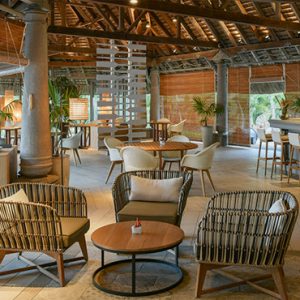 Mauritius Honeymoon Packages Canonnier Beachcomber Golf Resort And Spa La Navigator Bar