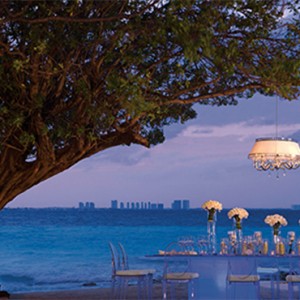 gala dinner - Dreams Sands Cancun Resort & Spa - Mexico Luxury honeymoon packages