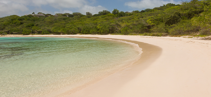 pink beach - reasons to go antigua - luxury antigua honeymoons