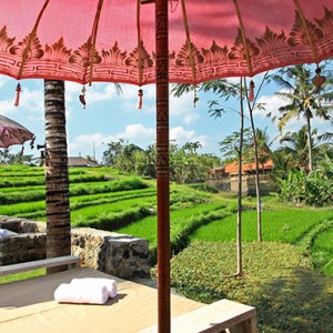 sun lounger - Blue Karma Resort - Luxury Bali Honeymoons