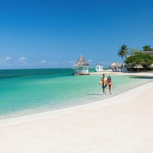 Beach 2 - Sandals Royal Caribbean - Luxury Jamaica Honeymoons