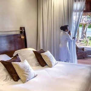 Presidential Villa 5 - Paradis Beachcomber Golf Resort and Spa - luxury mauritius honeymoons