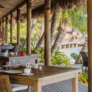 bar - Kokomo Island resort - Luxury Fiji honeymoons