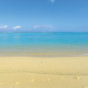 beach 2 - Paradis Beachcomber Golf Resort and Spa - luxury mauritius honeymoons