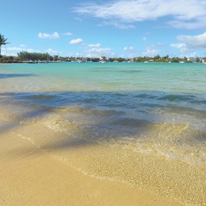 beach - Mauricia Beachcomber Resort and Spa - Luxury Mauritius Honeymoons