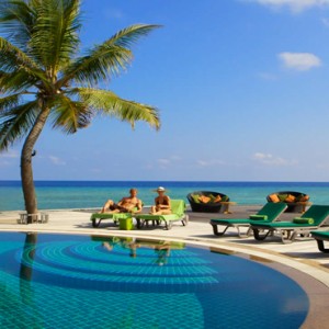 pool - Kuredu Island Resort - Luxury Maldives Holidays