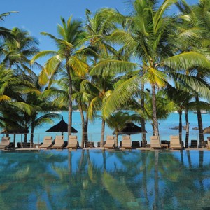pool - Mauricia Beachcomber Resort and Spa - Luxury Mauritius Honeymoons