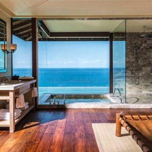 Four Seasons Resort Seychelles - Luxury Seychelles Honeymoon packages - Serenity villa bathroom1