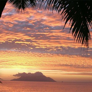 Hilton Seychelles Northolme Resort & Spa - Luxury Seychelles Honeymoon Packages - sunset