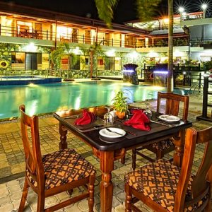 Sri Lanka Honeymoon Packages Centauria Wild Dining By The Pool