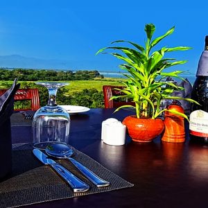 Sri Lanka Honeymoon Packages Centauria Wild Dining1