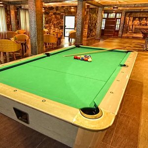 Sri Lanka Honeymoon Packages Centauria Wild Pool Table