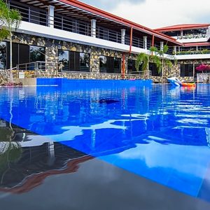 Sri Lanka Honeymoon Packages Centauria Wild Pool1