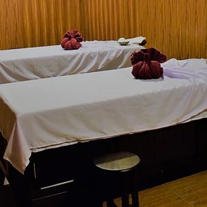 Sri Lanka Honeymoon Packages Centauria Wild Spa Treatment Room