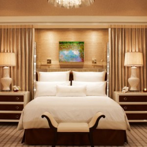 Encore Salon suite 2 - the wynn las vegas - luxury las vegas honeymoon packages