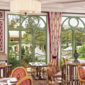 cafe bellagio - bellagio las vegas - las vegas honeymoon packages