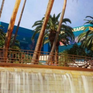 Pools 3 Mgm Grand Hotel Las Vegas Luxury Las Vegas Honeymoon Packages