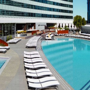 pools - Vdara Hotel and Spa - luxury las vegas honeymoon packages