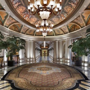 venezia lobby - The Venetian Las Vegas - Luxury Las Vegas Honeymoon Packages