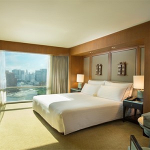 Conrad Bangkok - Luxury Bangkok Honeymoon Packages - 1 King Bed Executive Level