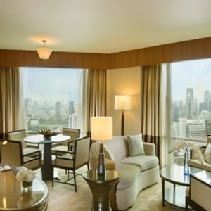 Conrad Bangkok - Luxury Bangkok Honeymoon Packages - King bed deluxe suite