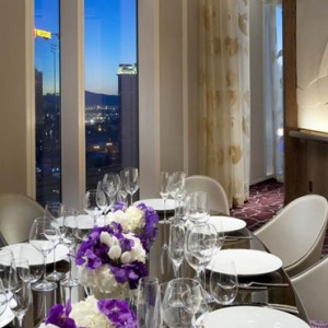 Dining - Mandarin Oriental Las Vegas - Luxury Las Vegas Honeymoon Packages