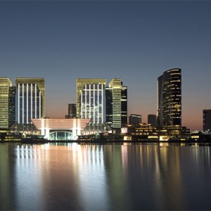 Four seasons Hotel Abu Dhabi at Al Maryah Island - Luxury Abu Dhabi honeymoon packages - Location