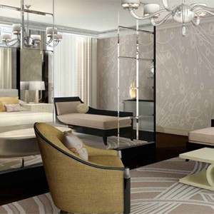 Four seasons Hotel Abu Dhabi at Al Maryah Island - Luxury Abu Dhabi honeymoon packages - Royal Suite