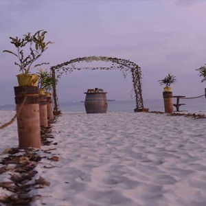 Bandos Maldives - Luxury Maldives honeymoon packages - beach wedding