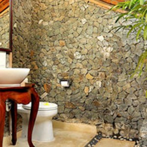 Classic Queen Garden View 4 - Puri Mas Resorts and Spa - Luxury Lombok Honeymoon Packages