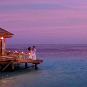 Vilamendhoo Island resort and spa - Luxury Maldives Honeymoon Packages - Asian Wok deck