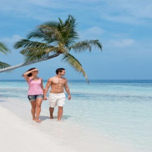 Vilamendhoo Island resort and spa - Luxury Maldives Honeymoon Packages - beach