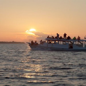 Vilamendhoo Island resort and spa - Luxury Maldives Honeymoon Packages - sunset cruise