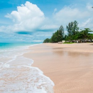 beach 2 - Layana Resort Koh Lanta - luxury thailand honeymoon packages