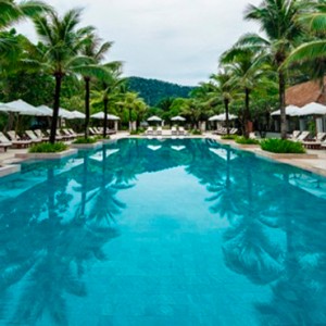 infinity pool 3 - Layana Resort Koh Lanta - luxury thailand honeymoon packages