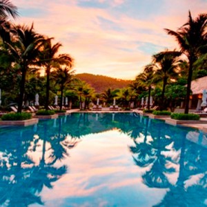 infinity pool 4 - Layana Resort Koh Lanta - luxury thailand honeymoon packages