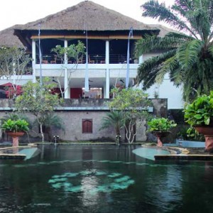 pool - furama villas and spa - luxury bali honeymoon packages