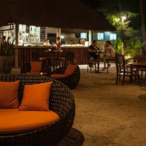 sands bar 3 - Layana Resort Koh Lanta - luxury thailand honeymoon packages